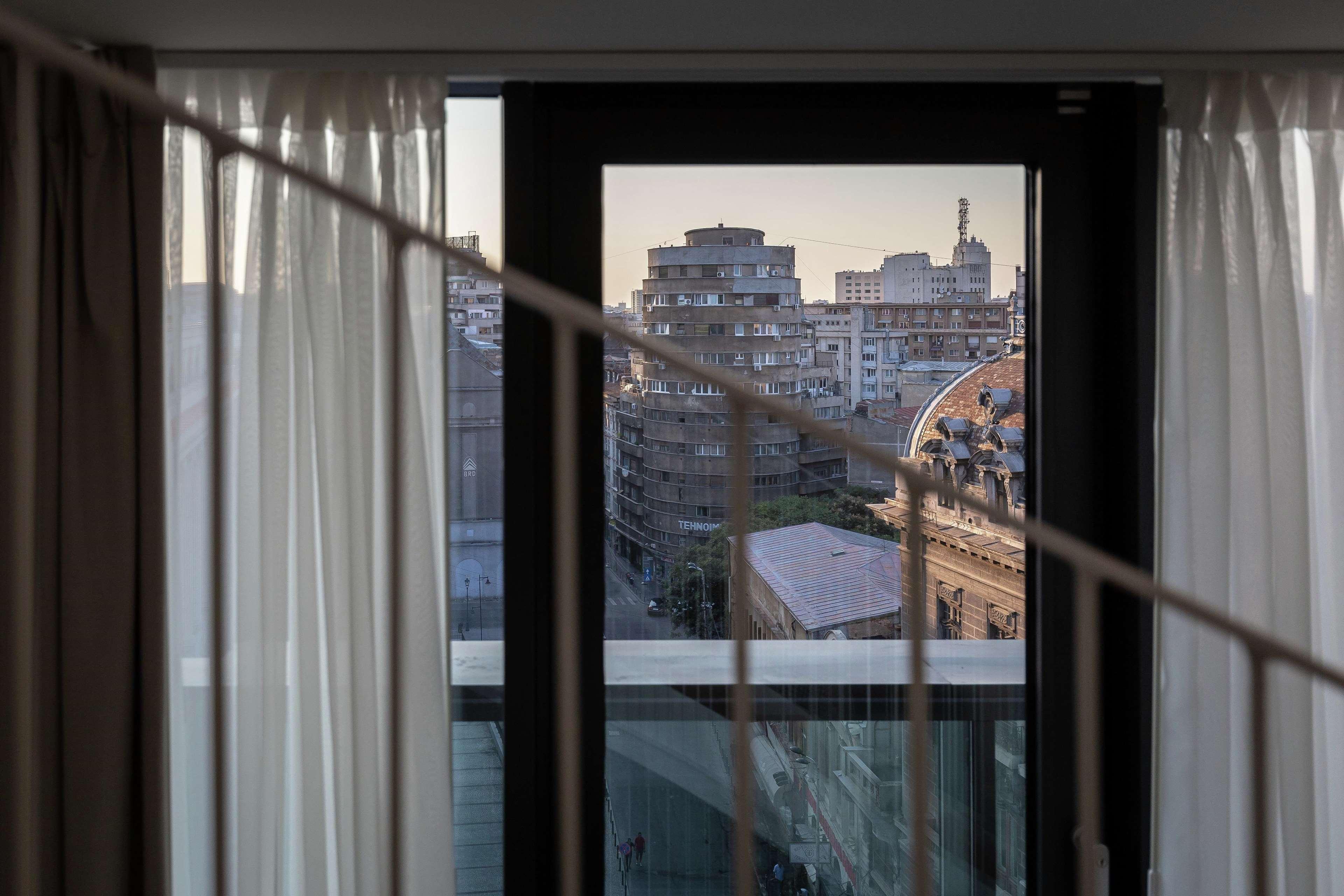 Hilton Garden Inn Bucharest Old Town Exterior photo